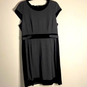 Calvin Klein dress size 14 gray with black detailing worn one  short sleeves